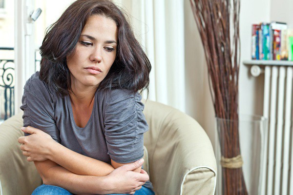 Di danh ghen, toi bang hoang nhan ra tinh dich cua chi