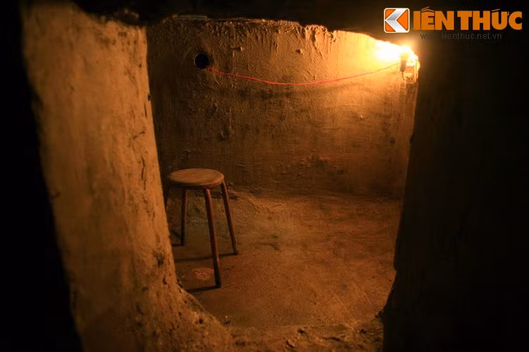 Trong chiến dịch Mậu Thân 1968, một cánh quân tiến về điểm hẹn ở nhà ông Ba Căn để nhận vũ khí, đạn dược. Nhưng khi di chuyển, họ đụng độ với binh lính Sài Gòn nên không thể tiến về điểm hẹn. Sau đó, căn nhà nhiều lần bị địch khám xét, nhưng chúng không phát hiện ra căn hầm.