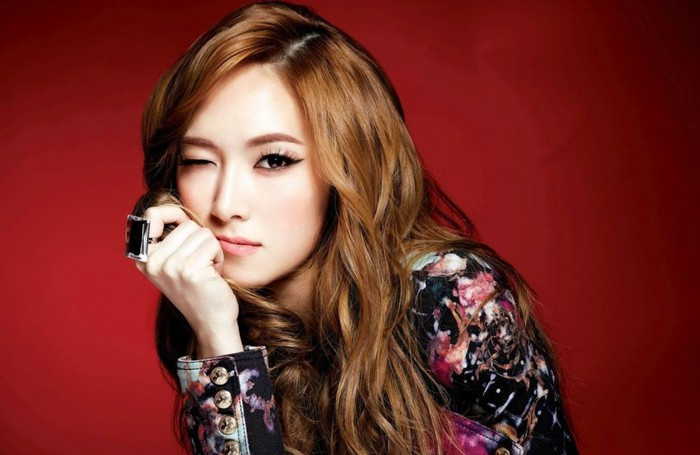 Cuu thanh vien SNSD bi kien, doi boi thuong hon 38 ty