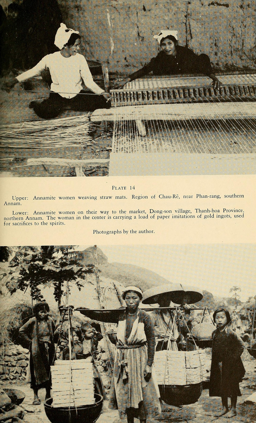 Ảnh trên: Những người phụ nữ đan chiếu rơm tại một ngôi làng gần Phan Rang. Ảnh dưới: Cảnh gồng gánh ra chợ ở Đông Sơn, Thanh Hóa.