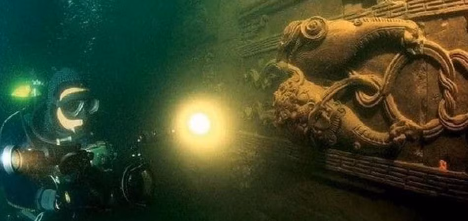 Dùng phương pháp định niên đại carbon đối với vỏ sò bám vào các khối đá, người ta xác định thành phố cổ này có từ ít nhất là 1.750 năm trước, cùng thời với nhà Hán.