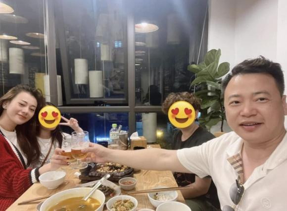 Phương Oanh thân thiết với hai con riêng của chồng - Hình 4 Phuong Oanh than thiet voi hai con rieng cua chong-Hinh-4