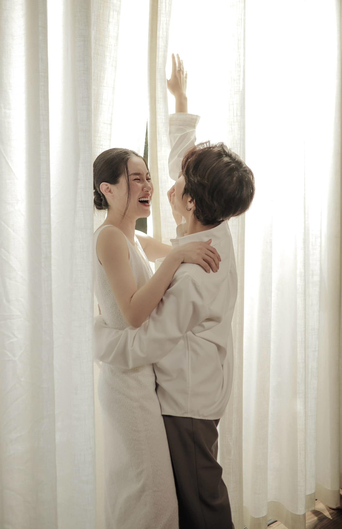 Được biết vợ Vũ Cát Tường sinh năm 1994, quê Nam Định, là một nghệ sĩ múa ballet chuyên nghiệp được 14 năm. Cô hoạt động tại Nhà hát Giao Hưởng Vũ Kịch TP.HCM từ 2011 đến nay.