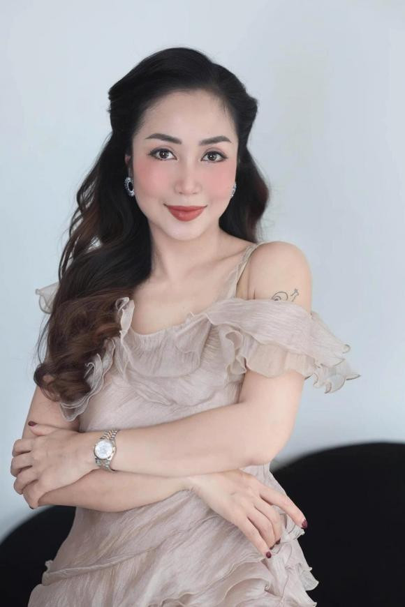 Lý do Ốc Thanh Vân phải rao bán biệt thự 12 tỷ - Hình 4 Ly do Oc Thanh Van phai rao ban biet thu 12 ty-Hinh-4