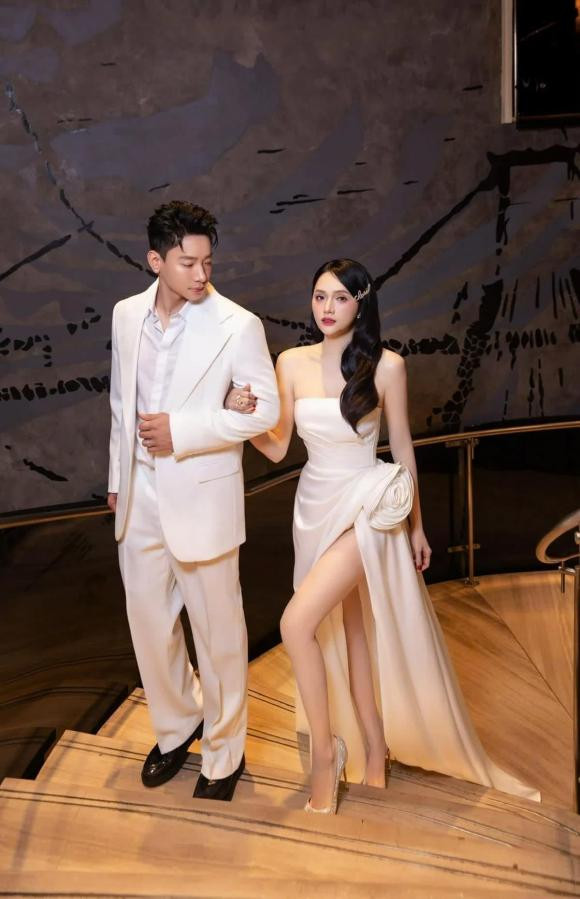 Phản ứng của Hương Giang khi được hỏi chuyện đám cưới - Hình 2 Phan ung cua Huong Giang khi duoc hoi chuyen dam cuoi-Hinh-2