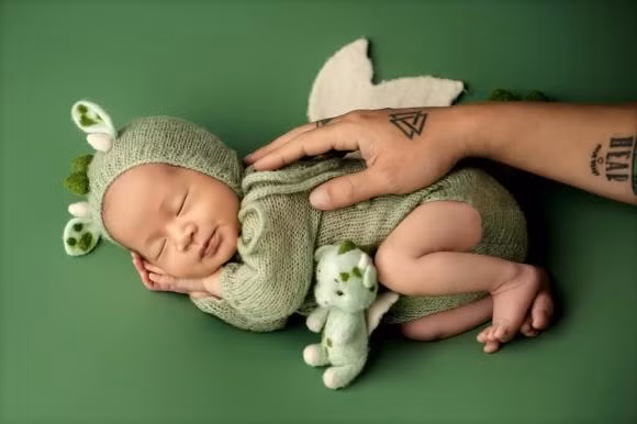 Nhóc tì sở hữu những nét rất đáng yêu.