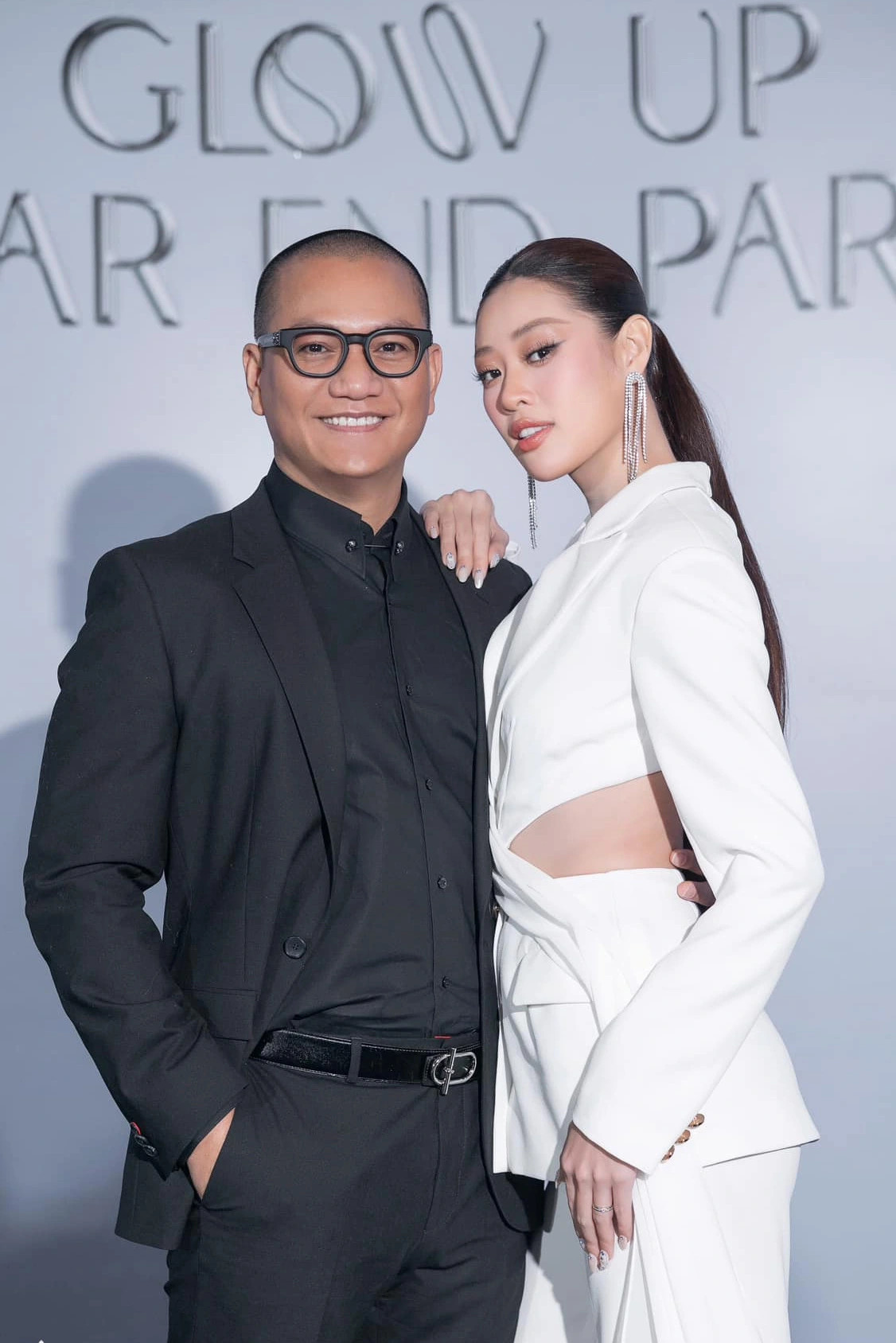 Khánh Vân tên đầy đủ Nguyễn Trần Khánh Vân, sinh năm 1995 tại TP.HCM. Cô đăng quang Hoa hậu Hoàn vũ Việt Nam 2019. Năm 2021, Khánh Vân vào top 21 chung cuộc Hoa hậu Hoàn vũ Thế giới. Hiện tại, cô mở trung tâm đào tạo người mẫu, catwalk và các kỹ năng sân khấu.