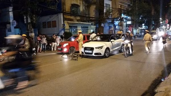 Hiện trường vụ Chu Hùng - diễn viên đóng vai Bắc Đại Bàng bị ô tô tông. Ảnh: FB.