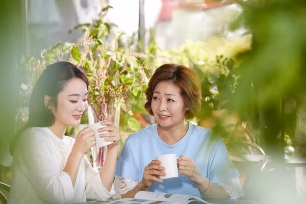 Soc khi lan dau ra mat, me ban trai da giuc co bau