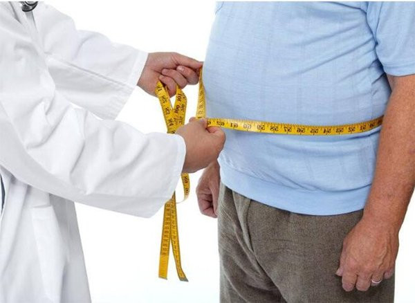 3 dấu hiệu bất thường ở vùng bụng, bạn cần đi khám gấp kẻo bệnh nguy hiểm ghé thăm 3 dau hieu bat thuong o vung bung, ban can di kham gap keo benh nguy hiem ghe tham