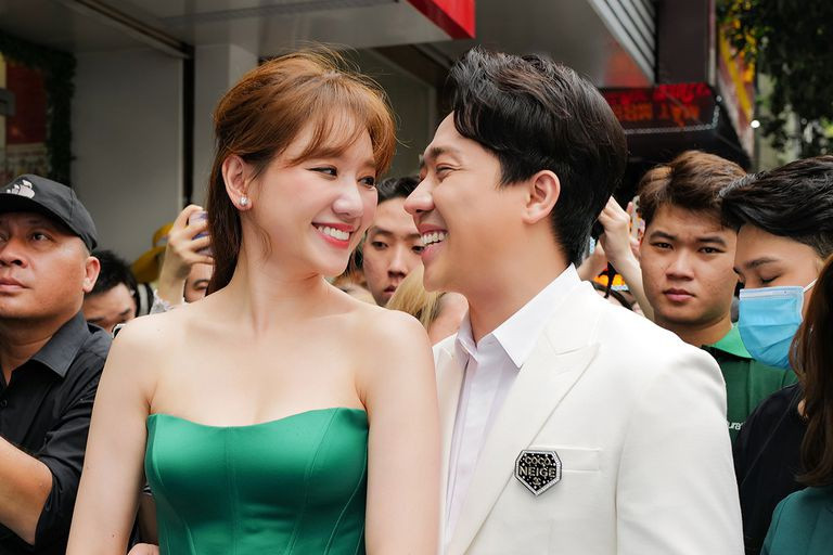 Tran Thanh, Lan Ngoc thoi dong vai phu-Hinh-2