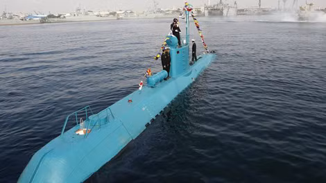 Trước Fateh, Iran từng đóng thành công tàu ngầm mini Ghadir.