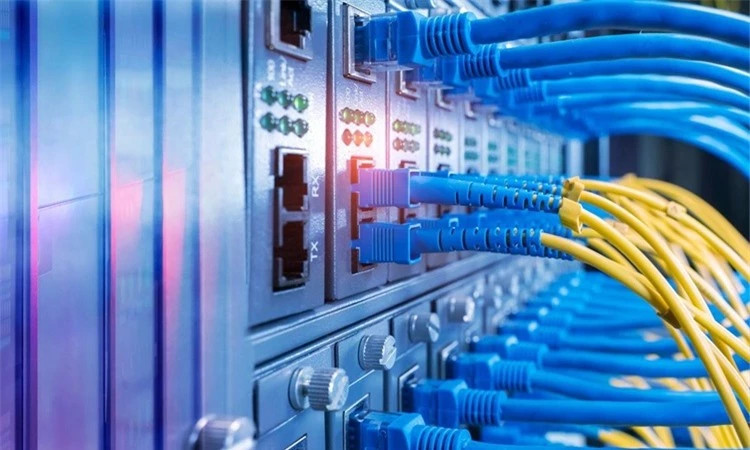 Nhật Bản lập kỷ lục truyền 402 Tb dữ liệu bằng cáp quang ảnh 1