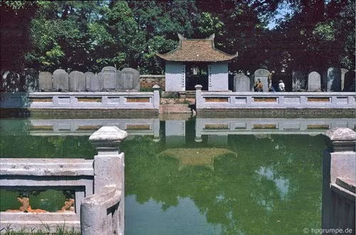 Giếng Thiên Quang.