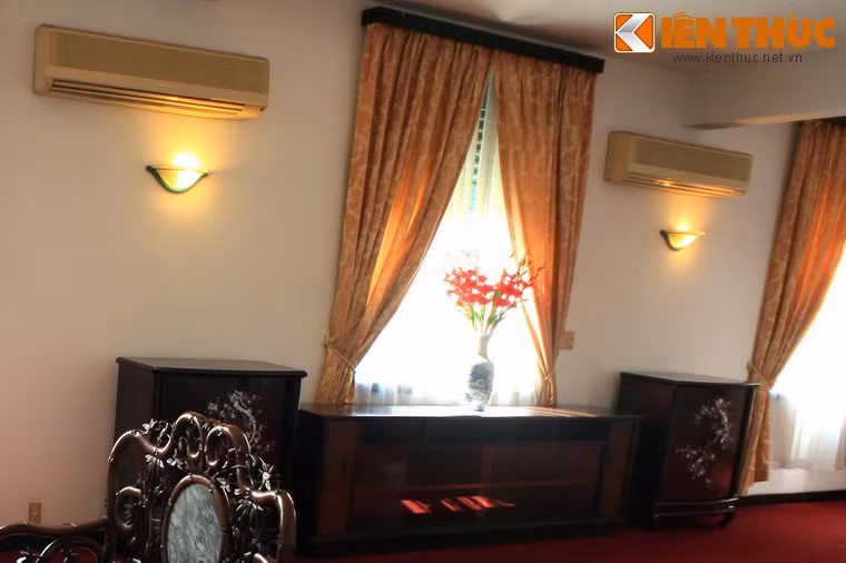 Các căn phòng đều được trang bị hệ thống điều hòa không khí hiện đại nhất thời đó.