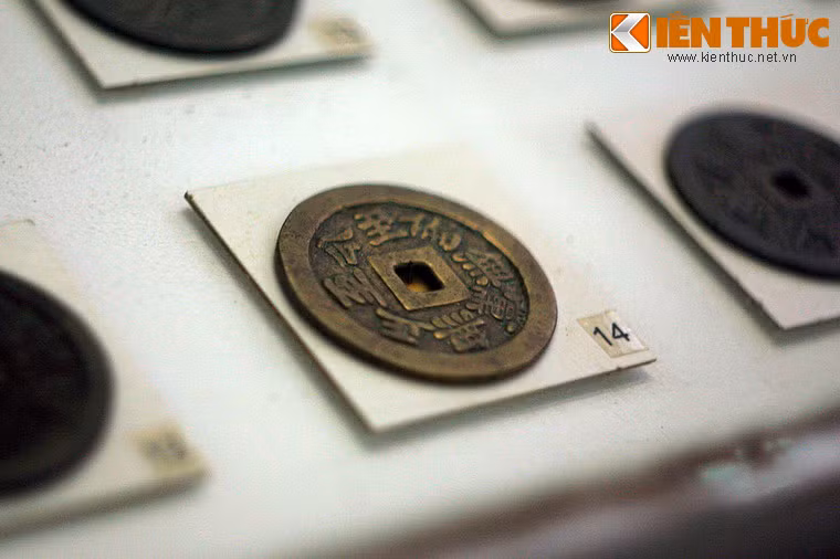 Đại tiền "Chí Công Chí Chính Vô Đảng Vô Thiên" thời Thiệu Trị.