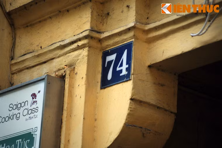 Những dấu tích còn lại của nhà máy là lời nhắc nhở về một giai đoạn u ám trong lịch sử đất nước.