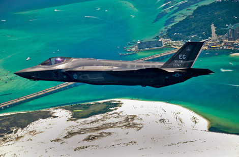 Theo đánh giá giới phân tích quốc tế thì 22DDH hoàn toàn có thể đáp ứng yêu cầu hoạt động của tiêm kích F-35B.