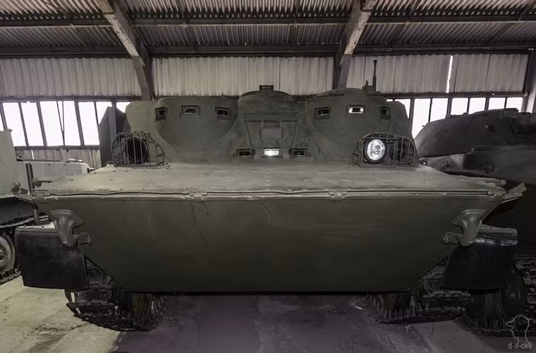 Xe thông tin chỉ huy BTR-50PU là một phiên bản hoán cải của dòng xe thiết giáp BTR-50, trang bị thêm các máy radio và thiết bị quan sát đặc biệt.