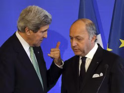 Tổng thống Pháp Francois Hollande đã bày tỏ sự bất bình sâu sắc trước việc Cơ quan An ninh Quốc gia Mỹ (NSA) bí mật nghe lén các cuộc điện thoại của công dân Pháp.