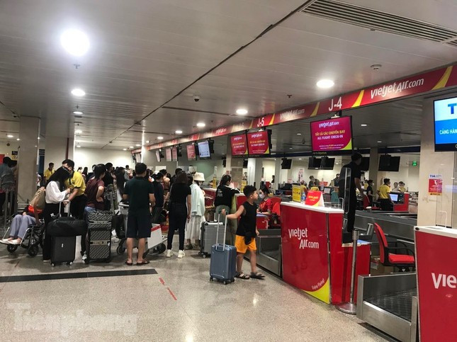 Cac hang dua nhau thue may bay, tang chuyen dip Tet