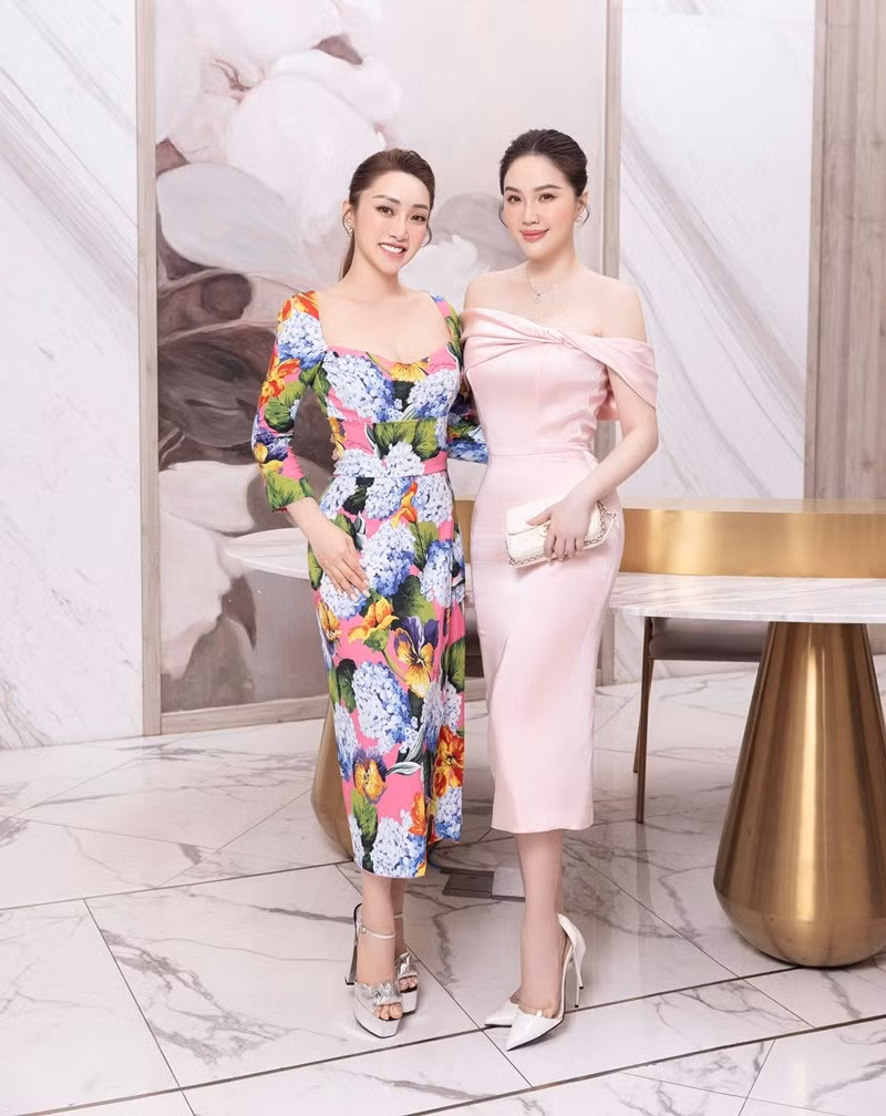 Nhan sắc quyến rũ 'trông mòn con mắt' của Bảo Thy và vợ Chi Bảo - Hình 7 Nhan sac quyen ru 'trong mon con mat' cua Bao Thy va vo Chi Bao-Hinh-7