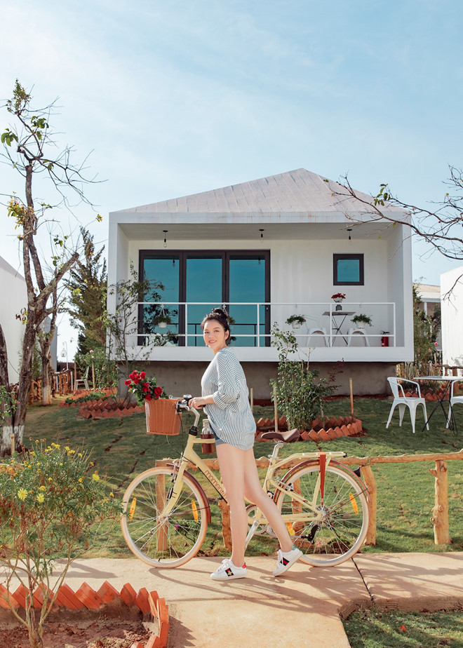 3 sao Việt vừa đẹp nổi tiếng, vừa là 'gái vàng' trong kinh doanh BĐS - Hình 6 3 sao Viet vua dep noi tieng, vua la 'gai vang' trong kinh doanh BDS-Hinh-6