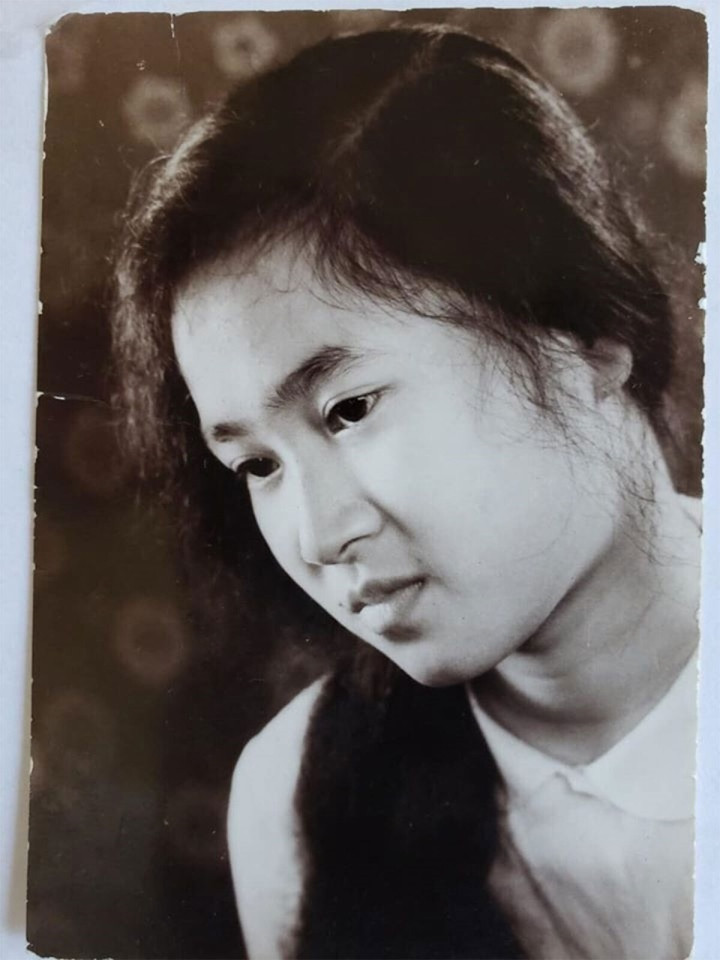 Nhan sắc kiêu sa thời trẻ của 'mẹ chồng' Lan Hương Nhan sac kieu sa thoi tre cua 'me chong' Lan Huong