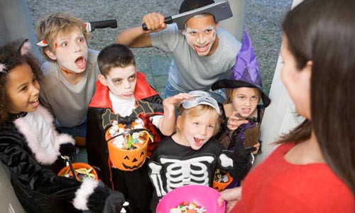 Gần 120 triệu người Mỹ (bao gồm cả trẻ em và người lớn) hóa trang mang đậm phong cách Halloween.