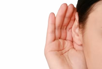 Khi một người chết, giác quan hoạt động cuối cùng của người đó là thính giác.