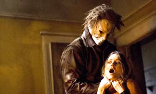 Hình ảnh Michael Myers giết người trong bộ phim "Halloween" đã ám ảnh Jake Evans khiến cậu gây ra thảm án giết người thân.