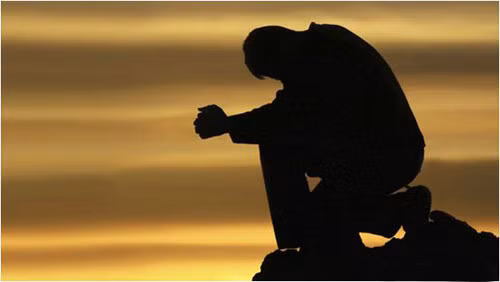 Về sức khỏe: Những người sinh ngày 25/10 có thể thỉnh thoảng cảm thấy chán nản, mệt mỏi, căng thẳng do phải đối mặt với nhiều biến cố trong cuộc sống. Tuy nhiên, bạn sẽ nhanh chóng vượt qua các dấu mốc đó và lấy lại sức sống, sự nhiệt huyết để đương đầu với những thử thách mới.