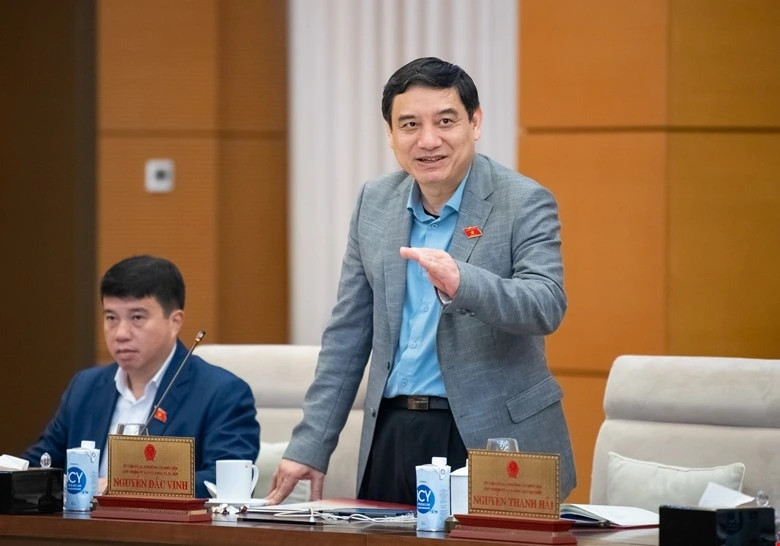 "Nghiên cứu giảm thuế đối với báo chí xuống một mức 10%" ảnh 1