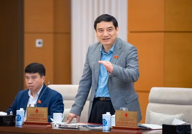 "Nghiên cứu giảm thuế đối với báo chí xuống một mức 10%" ảnh 1