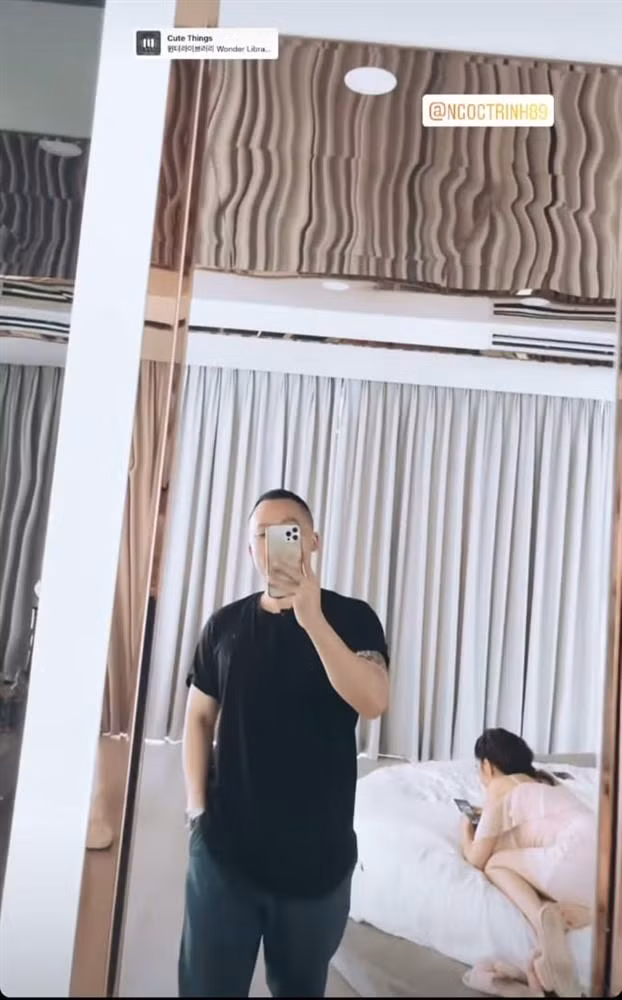 Vu Khac Tiep quay phong ngu Ngoc Trinh, dan mang soi 'o ban the'