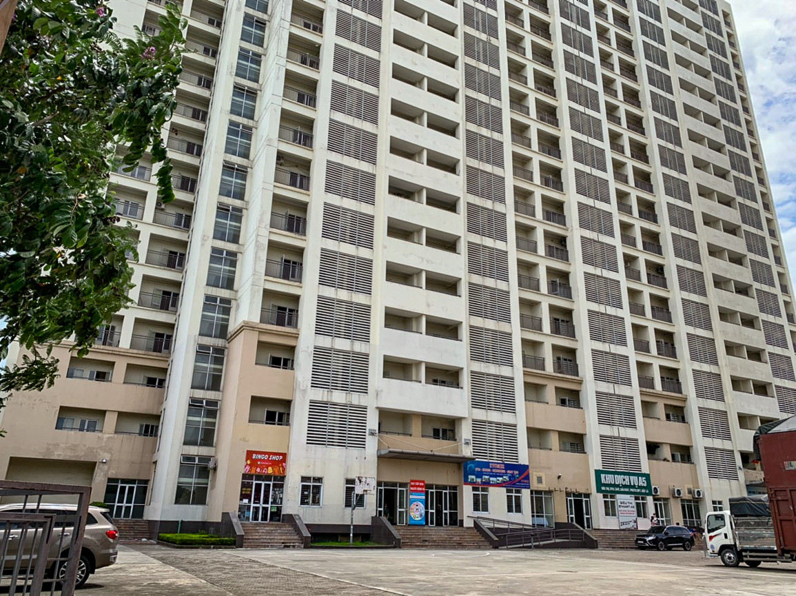 Sinh vien roi Phap Van-Tu Hiep, nhuong cho cho co so dieu tri COVID-19-Hinh-8