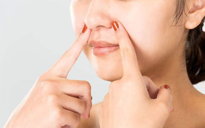 Đầu mũi tròn, sống mũi thẳng: Phụ nữ có nét tướng này có tính cách ngay thẳng, can đảm và tự tin. Dù họ có vẻ cứng rắn nhưng lại rất cương trực. 