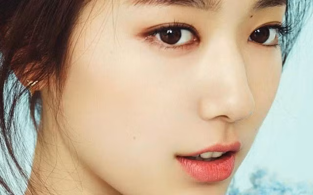  Khi có gia đình, người phụ nữ này được chồng xem trọng vì hỗ trợ giúp chồng trong sự nghiệp. Ở nơi làm việc, họ có sự nghiệp chắc chắn. Tài lộc cũng dồi dào, kinh tế gia đình sung túc, đủ đầy.