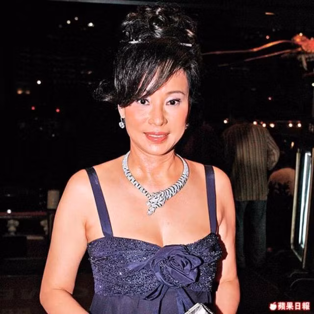 Bà Trần Uyển Trân là một người phụ nữ rất thông minh và tài giỏi.