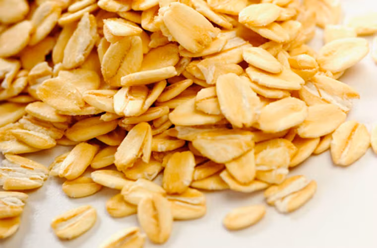 Beta Glucan. Beta Glucan được tìm thấy nhiều trong nấm đông cô, nấm Maitake và bánh men.