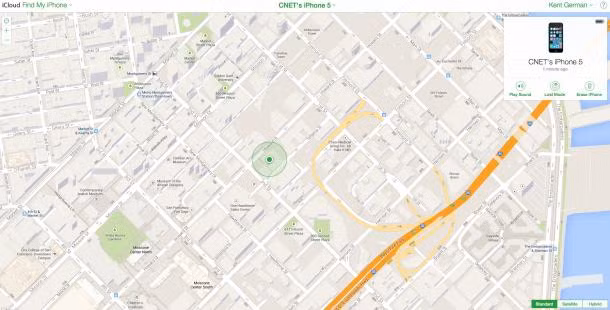 Nếu mất điện thoại, đầu tiên, bạn đăng nhập vào iCloud.com hoặc sử dụng tiện ích Find My iPhone trên một thiết bị có hệ điều hành iOS khác và kết nối wifi. Bạn sẽ dễ dàng tìm ra điện thoại của bạn trên bản đồ của Apple.