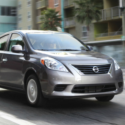 Thành viên cuối cùng trong danh sách này là mẫu xe Nissan Versa với 52,2% số xe bán cho các chị em phụ nữ.