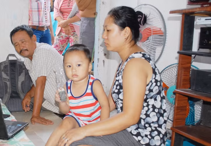 Cháu Nguyễn Trần Hòa (SN 2011) là nạn nhân của 2 "ác mẫu"