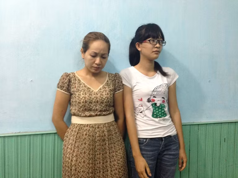 Có vẻ như dư luận đang rất nóng lòng xem pháp luật trừng phạt 2 bảo mẫu này