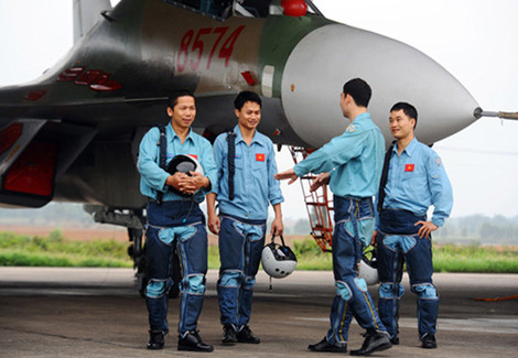 Trong thời gian tới, Ấn Độ cũng sẽ giúp Việt Nam huấn luyện phi công lái Su-30MK2.