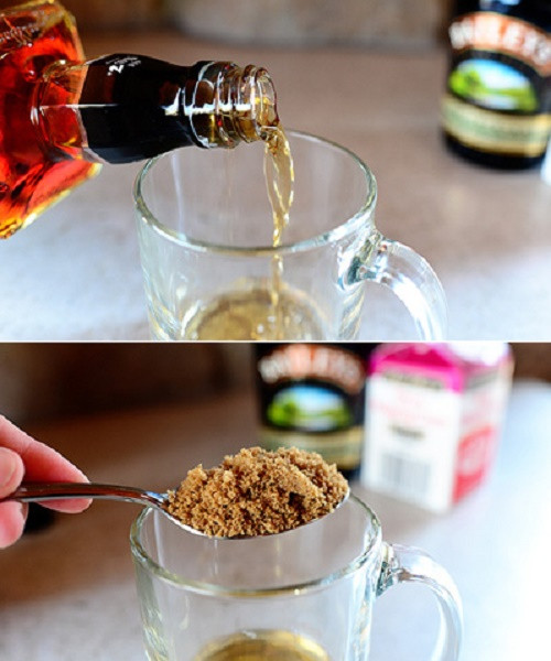 Cho đường nấu và whisky vào khuấy đều.