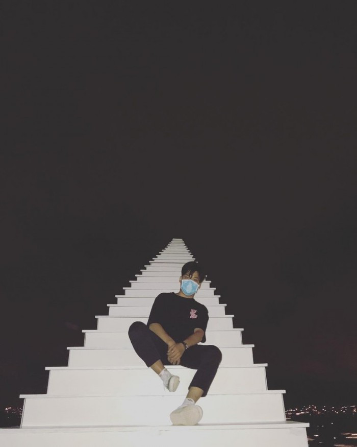 Thậm chí là đêm tối. @