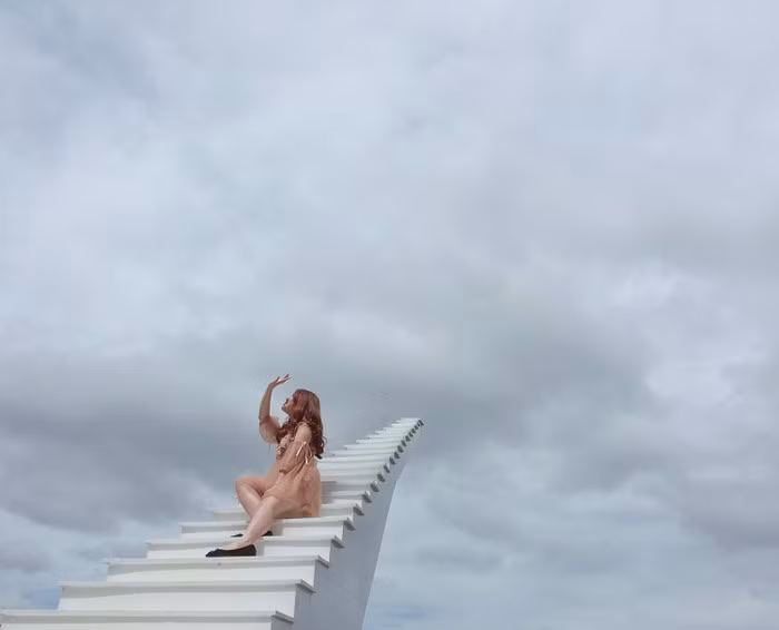 Tuy nhiên những người mắc chứng sợ độ cao có lẽ chẳng dám bén mảng lên những nấc thang này! @chinh_hip8678.