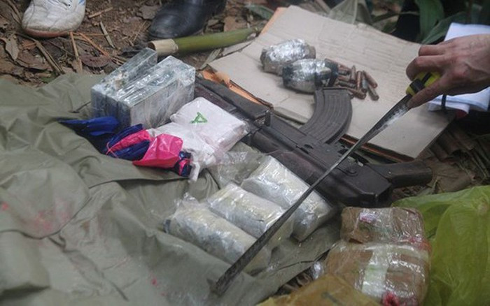 Toàn bộ tang vật thu giữ tại hiện trường (Ảnh: Công an Nghệ An)