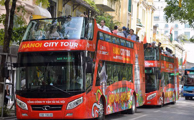 So GTVT Ha Noi ly giai nguyen nhan buyt 2 tang vang khach